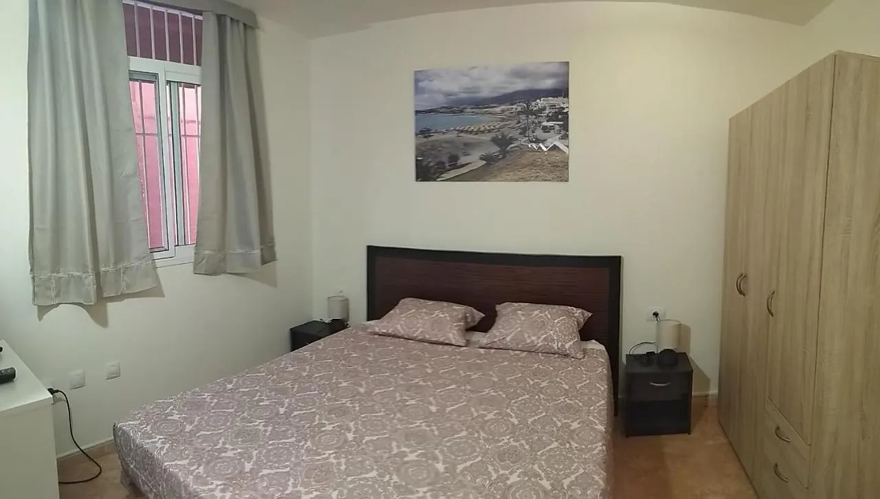 Kiki Vivienda Bed & Breakfast 산이시드로