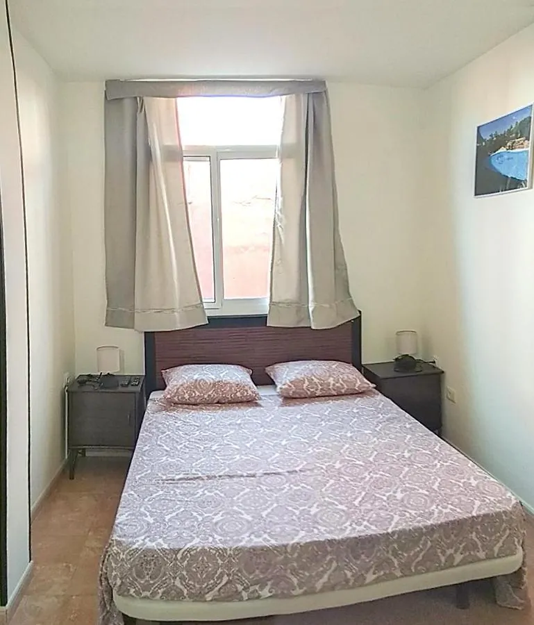 Kiki Vivienda Bed & Breakfast 산이시드로 스페인