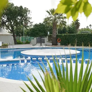hotel-paradis-pineda-de-mar.catalonia-hotels.com/